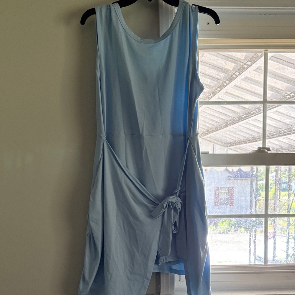 Elegant Blue Sleeveless Dress